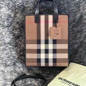 Burberry Tan and Black NS book tote (brand new)